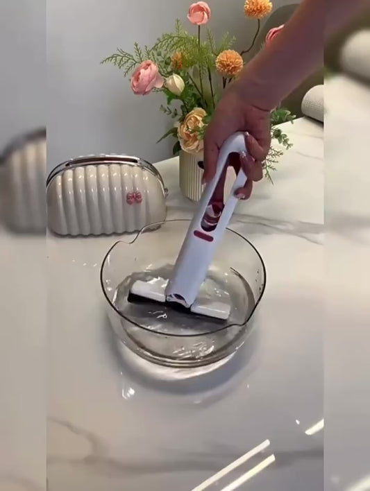🧽 Mini Trapero Portátil 2 en 1 – Limpieza fácil sin mojarte las manos